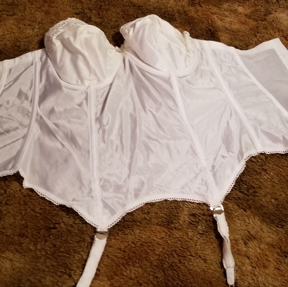 Merry Widow/Corset